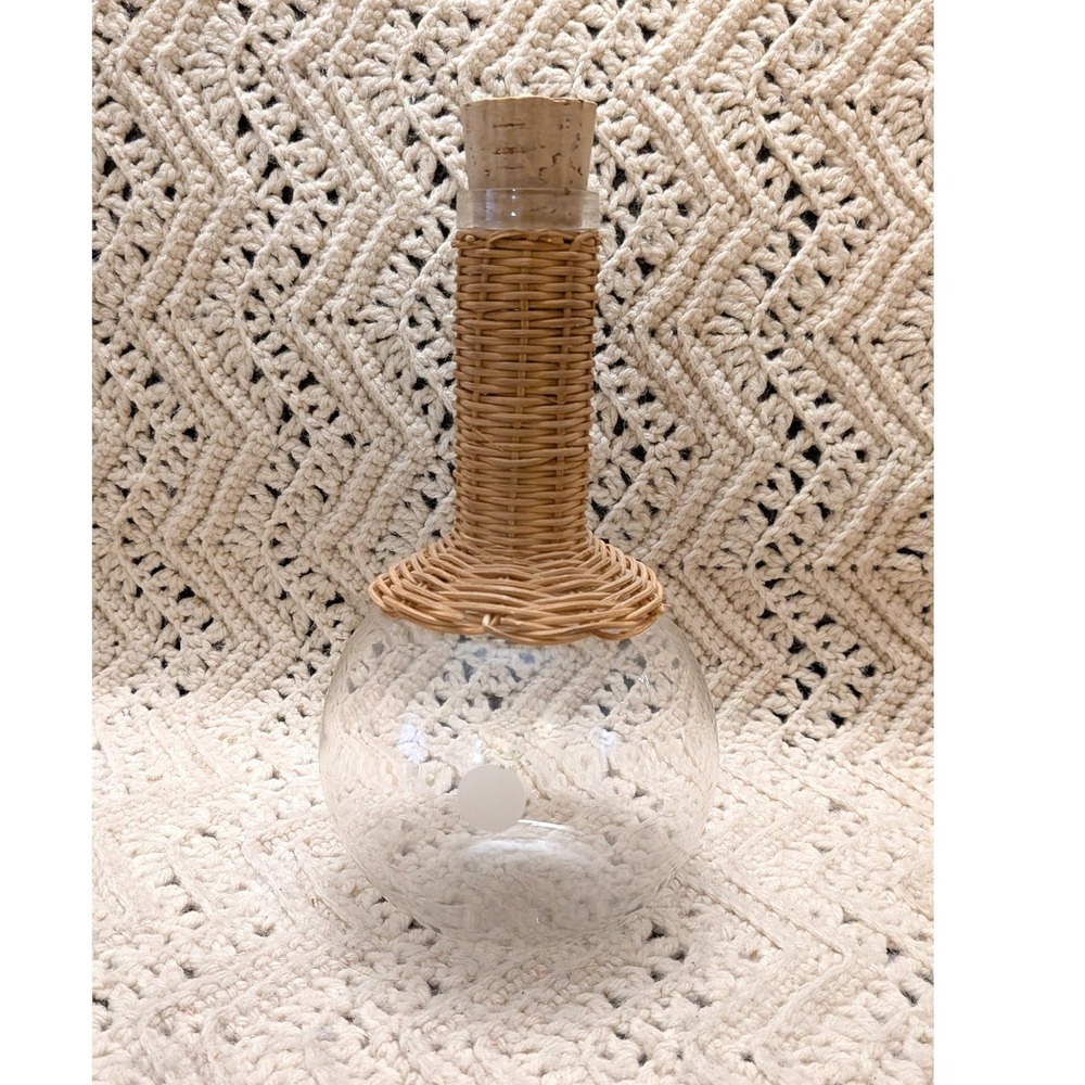 Vintage Wicker Wrapped Glass Decanter 1000ml Round Bulb Bottle with Cork USA